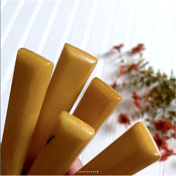 Vintage Butterscotch Bakelite Stainless Steel Flatware Knives Serrated Knife x10 - Picture 10 of 10